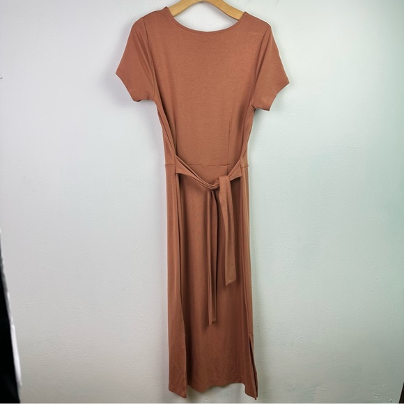 Old Navy Short Sleeve Maxi Dress Size M - Picture 4 of 7